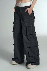 inner set cargo pants