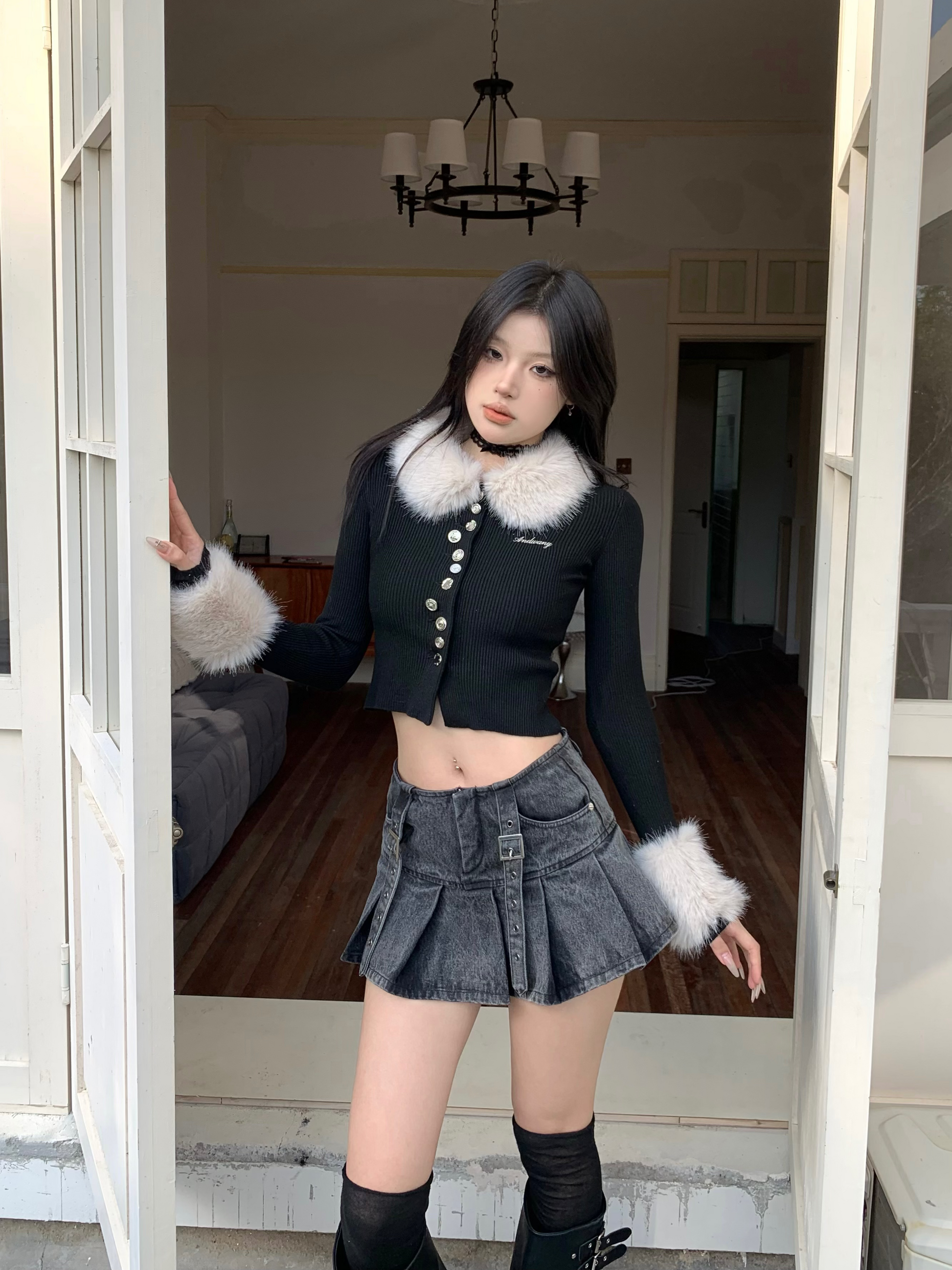 Washed belt denim skirt Washed belt denim skirt