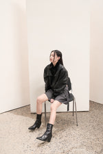 画像をギャラリービューアに読み込む, reversible leather fur outer
