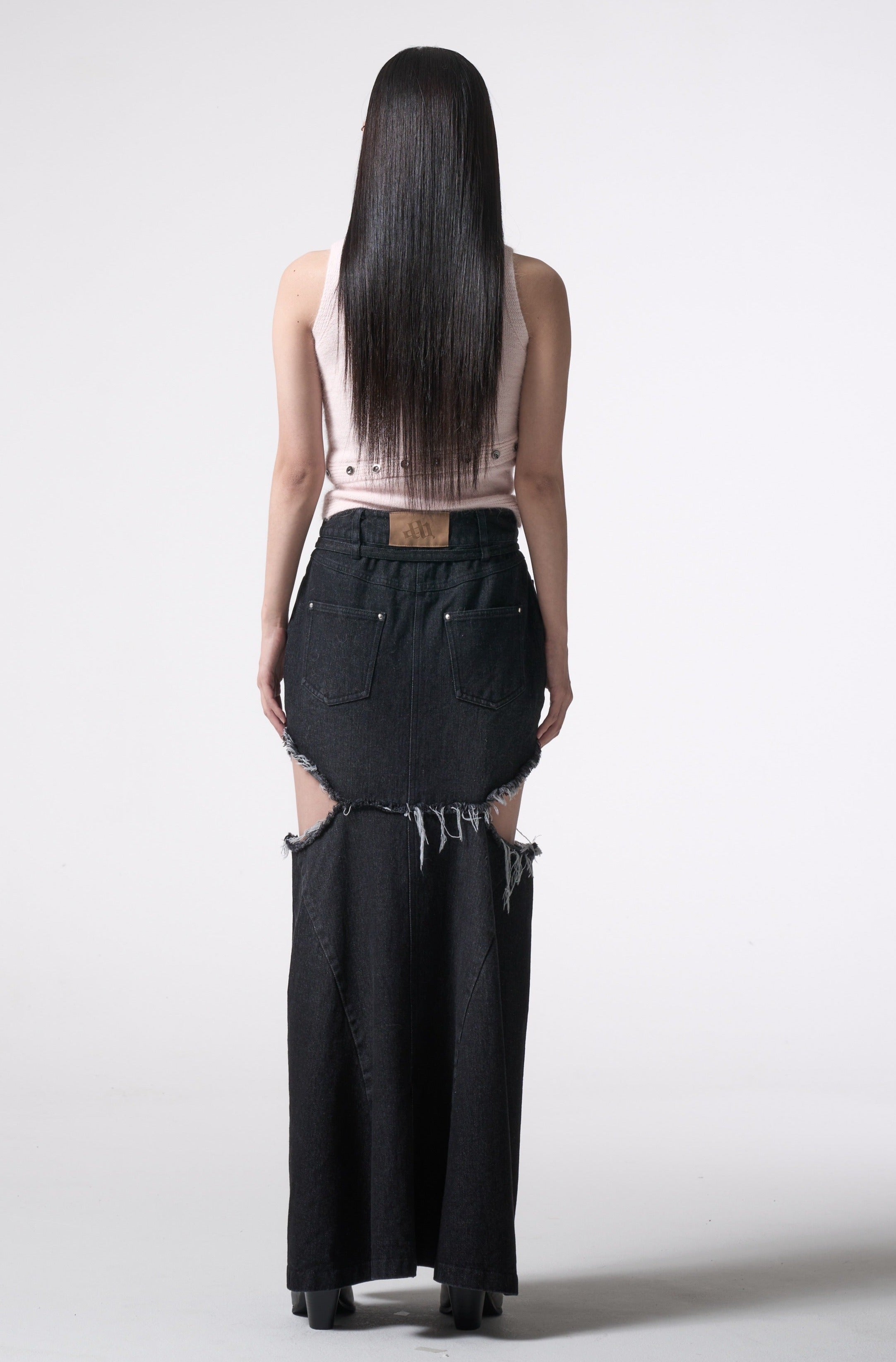 side cutting denim long skirt 