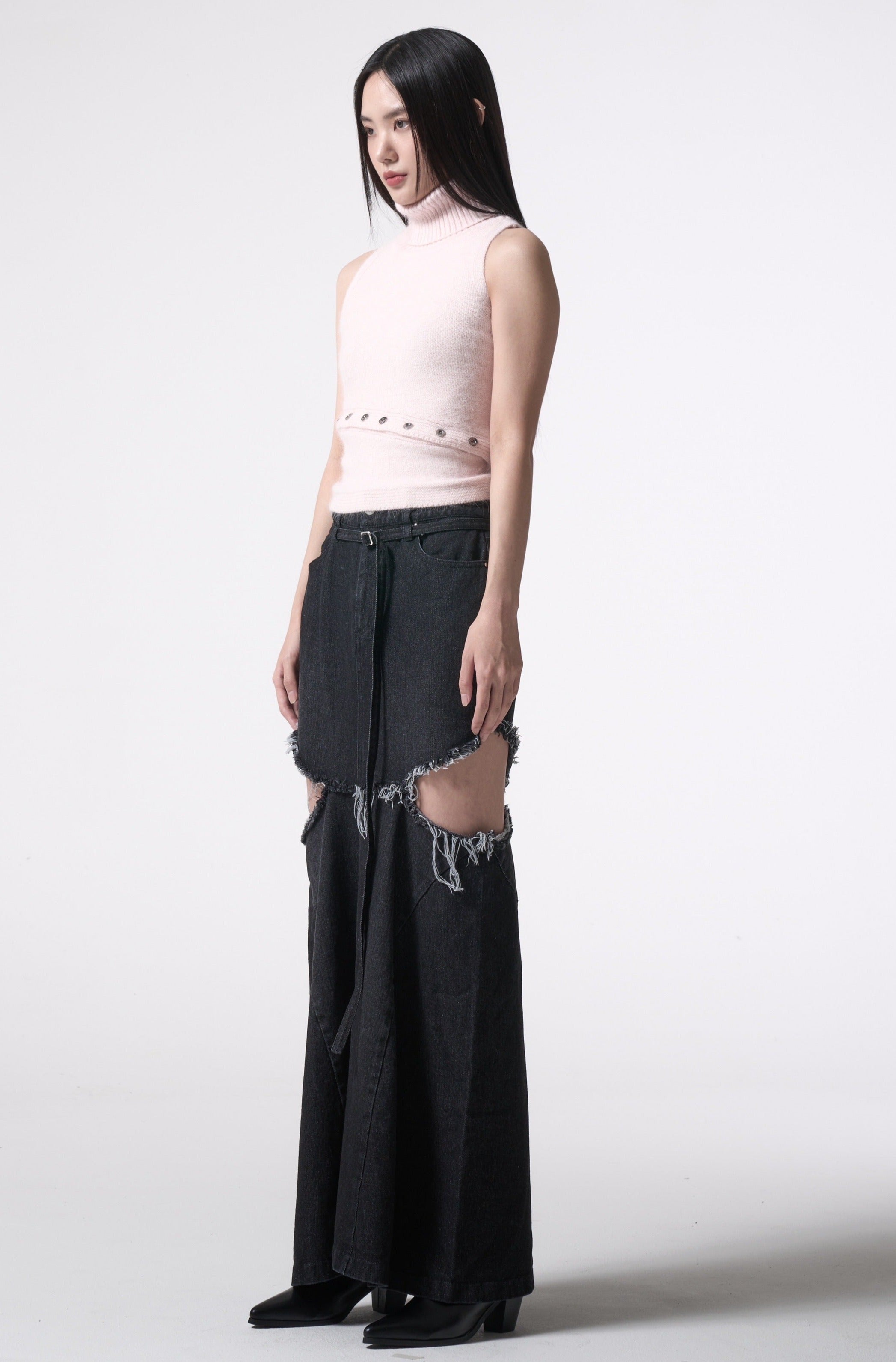 side cutting denim long skirt